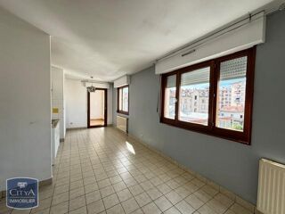  Appartement à louer 1 pièce 42 m²