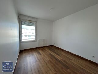  Appartement à louer 3 pièces 66 m²
