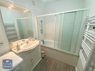  Appartement à louer 2 pièces 52 m²