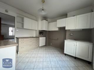  Appartement à louer 3 pièces 66 m²