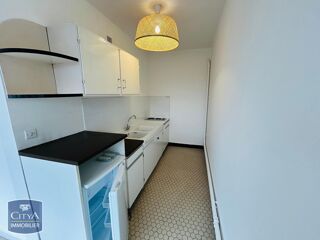  Appartement à louer 1 pièce 28 m²