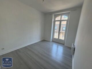  Appartement à louer 3 pièces 49 m²