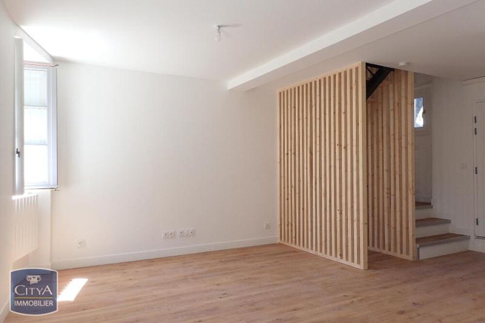 location Appartement - 3 pièce(s) - 49 m² Chambéry (73000)