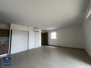  Appartement à louer 3 pièces 63 m²