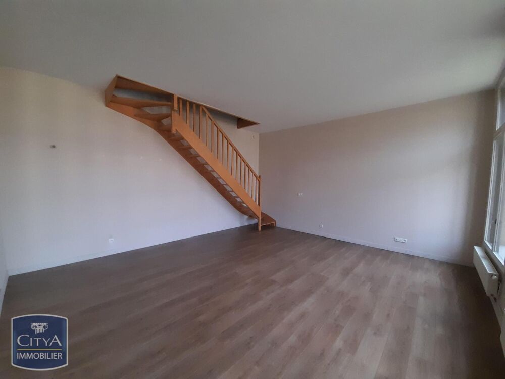 location Appartement - 3 pièce(s) - 76 m² Sedan (08200)