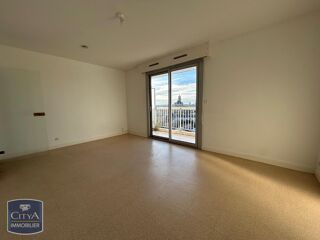  Appartement à louer 1 pièce 30 m²