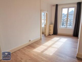  Appartement à louer 3 pièces 56 m²