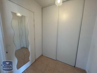  Appartement à louer 1 pièce 30 m²