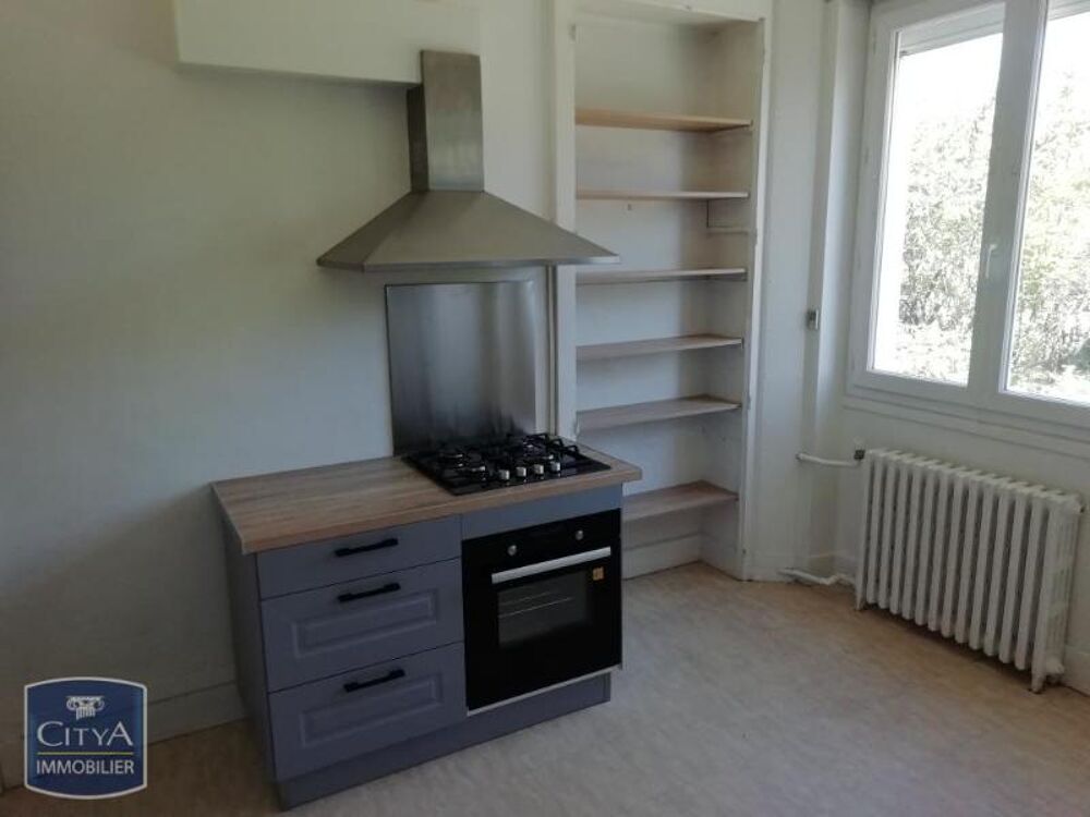 location Maison - 5 pièce(s) - 140 m² Bourges (18000)