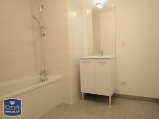  Appartement à louer 3 pièces 62 m²