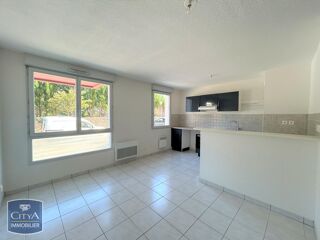  Appartement à louer 2 pièces 44 m²