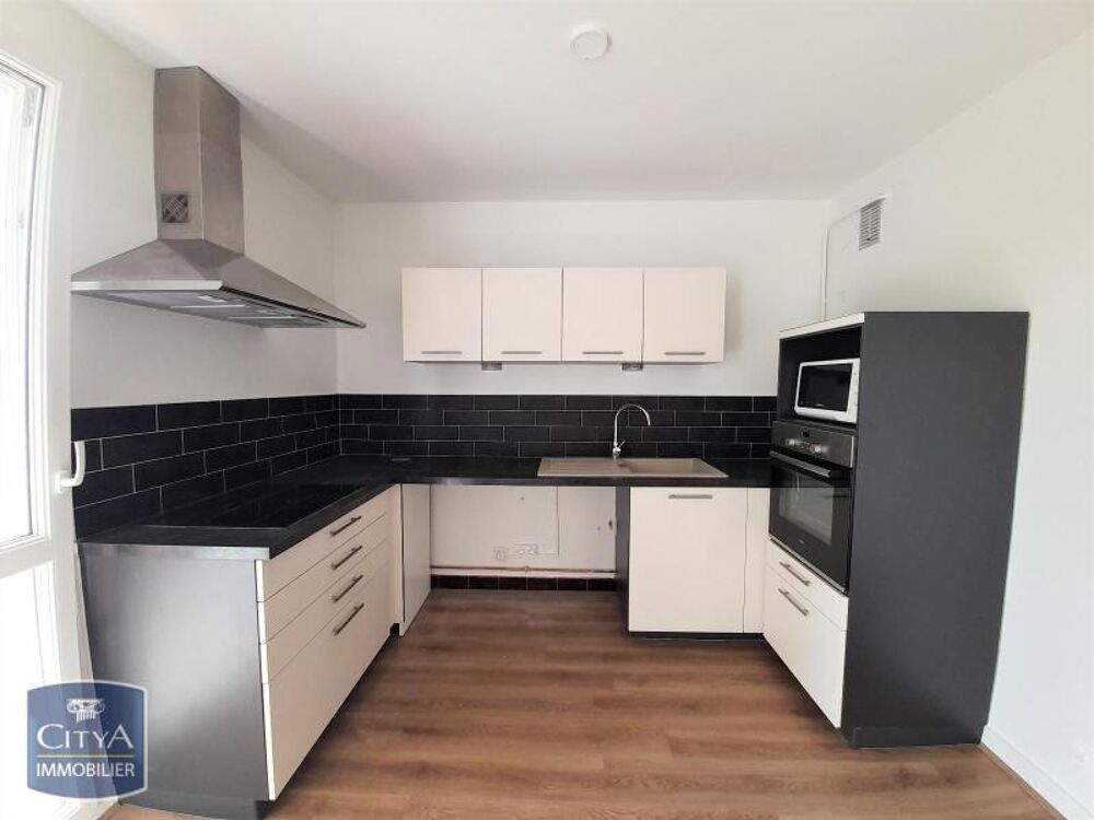 location Appartement - 3 pièce(s) - 75 m² Poitiers (86000)