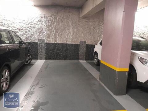  Parking / Garage  louer 10 m