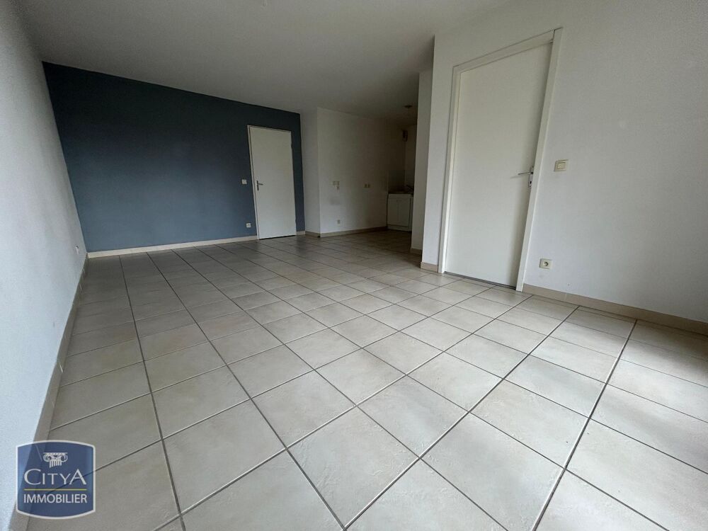 À LOUER - Disponible mi Octobre : Appartement T2 à Auben....