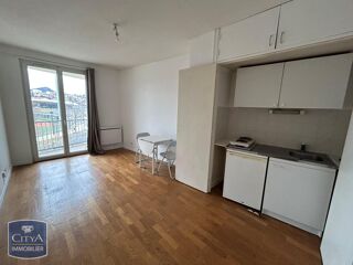  Appartement à louer 1 pièce 24 m²