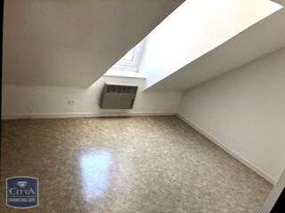  Appartement à louer 4 pièces 76 m²
