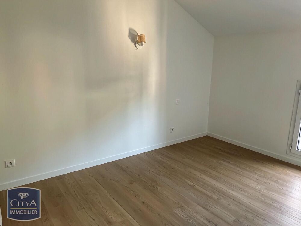 location Appartement - 3 pièce(s) - 64 m² Orange (84100)