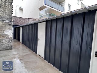  Parking / Garage à louer 9 m²