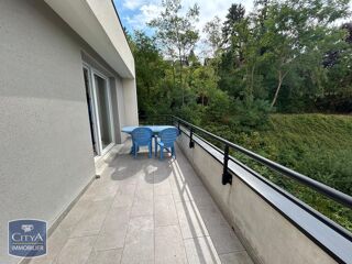  Appartement à louer 5 pièces 87 m²