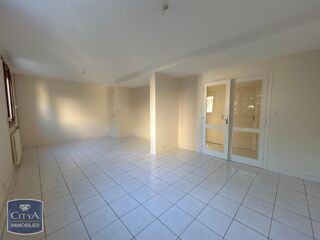  Appartement à louer 3 pièces 73 m²