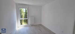  Appartement à louer 3 pièces 64 m²