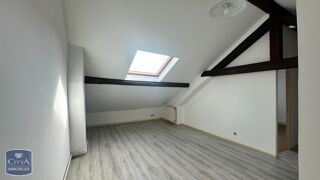  Appartement à louer 2 pièces 33 m²