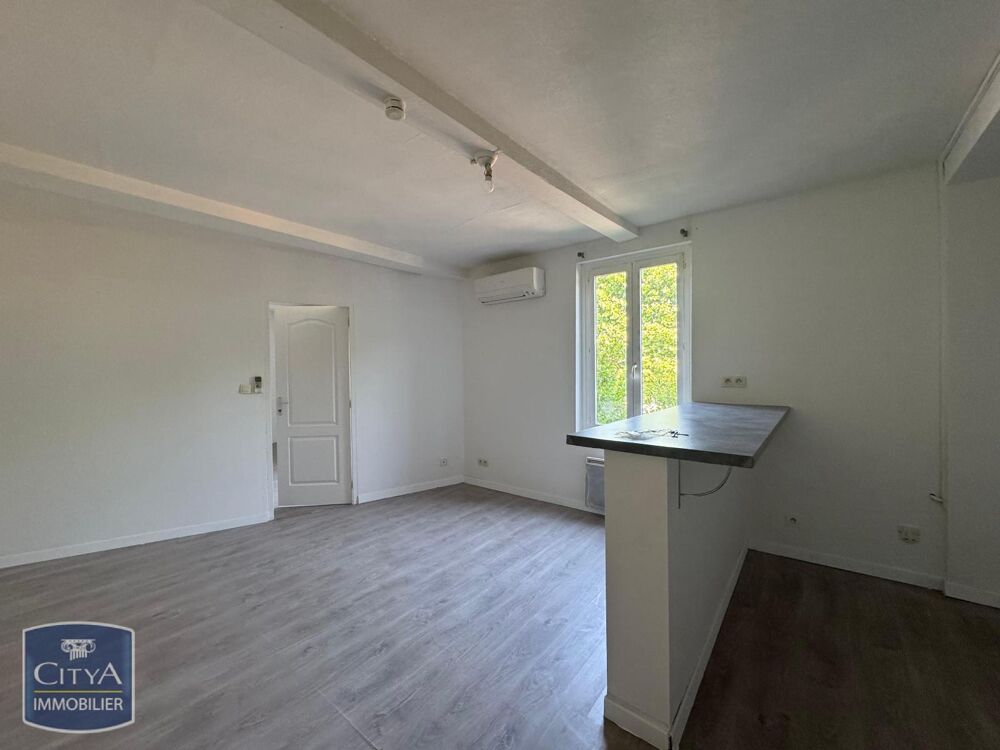 À LOUER : Découvrez cet appartement T2, idéalement situé....
