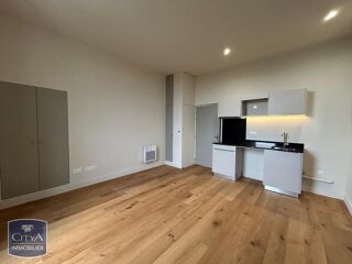  Appartement à louer 2 pièces 37 m²