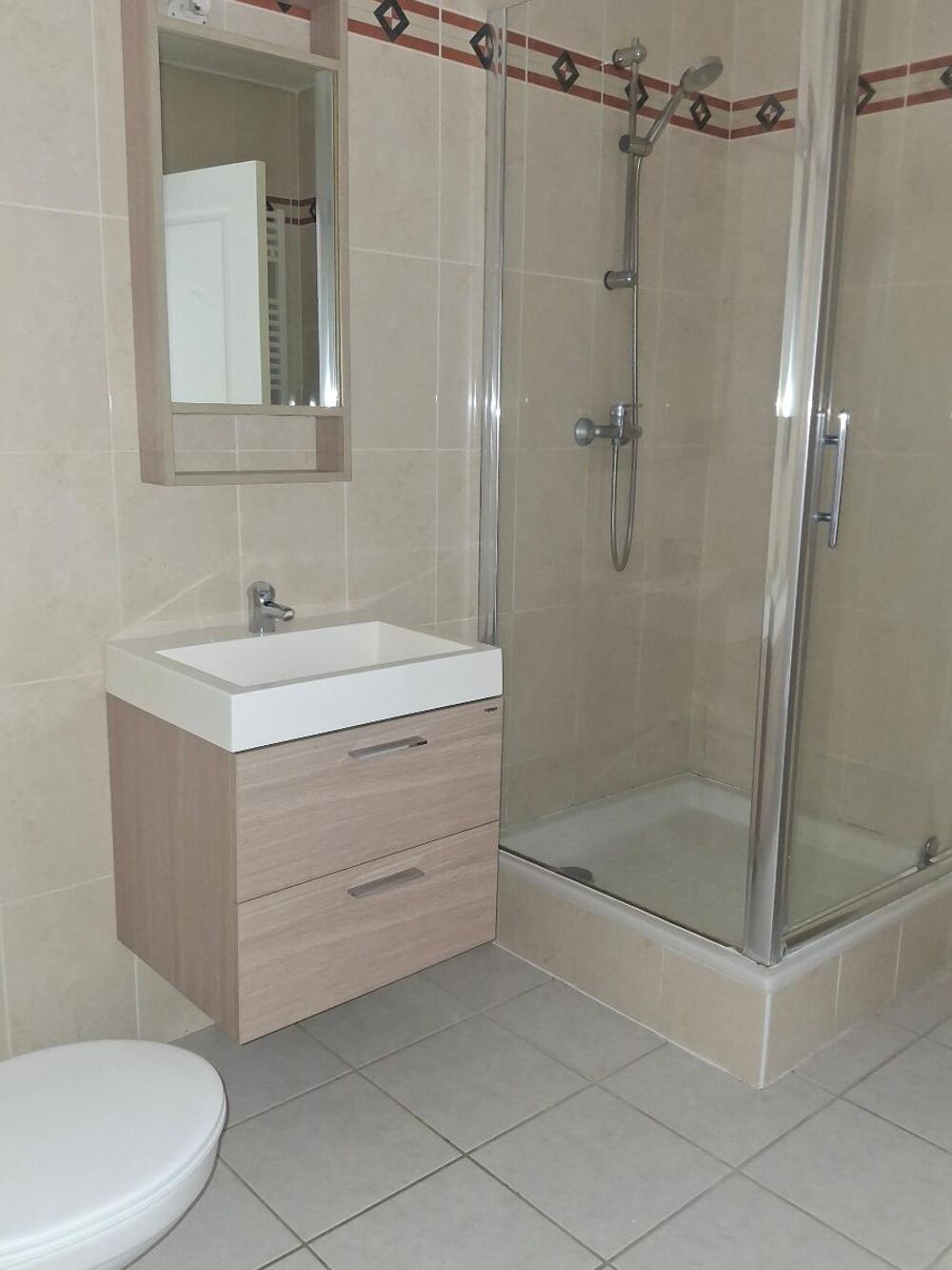 location Appartement - 2 pièce(s) - 61 m² Villars (42390)