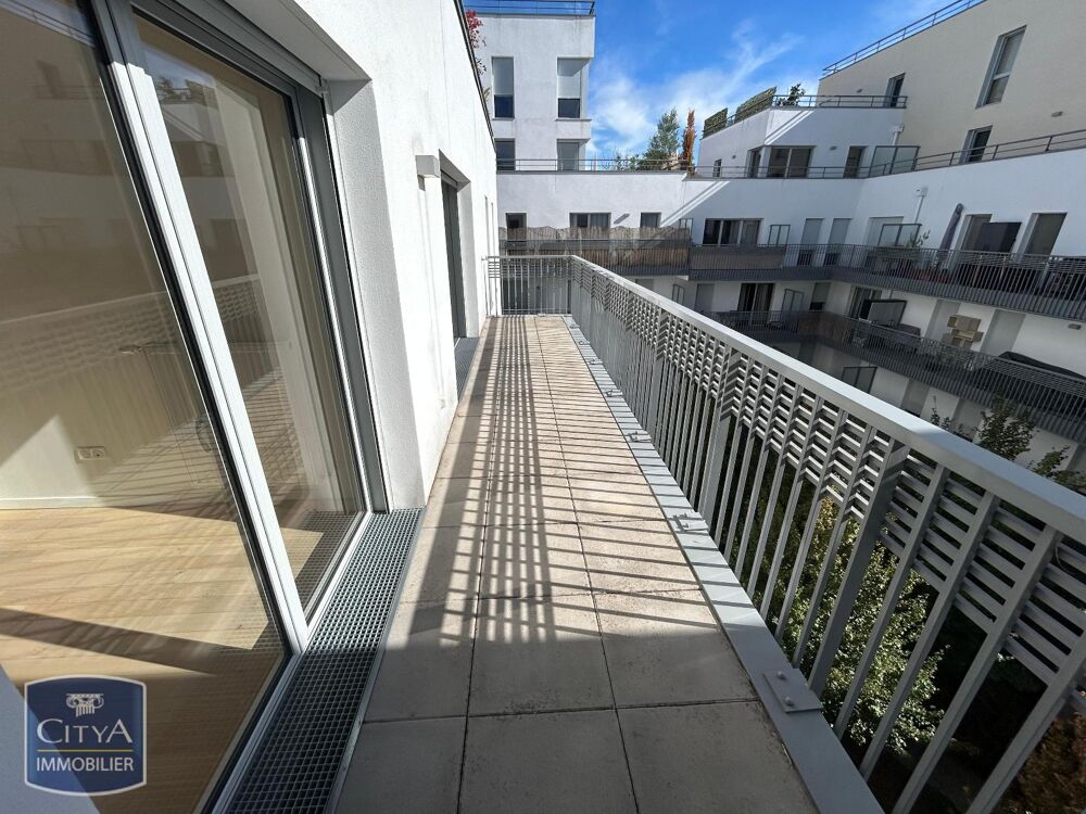 location Appartement - 3 pièce(s) - 78 m² Rueil-Malmaison (92500)