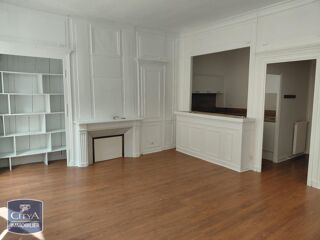  Appartement à louer 3 pièces 78 m²