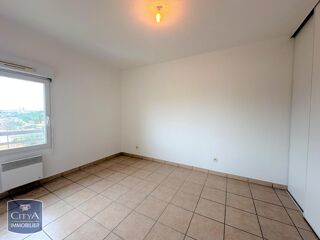  Appartement à louer 3 pièces 68 m²
