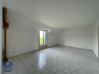  Appartement à louer 3 pièces 77 m²