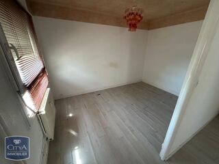  Appartement à louer 4 pièces 68 m²