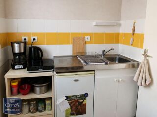  Appartement à louer 1 pièce 28 m²