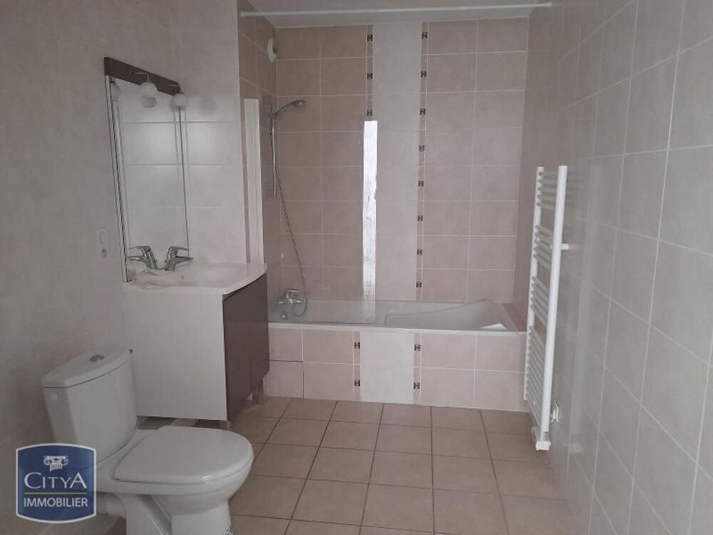location Appartement - 1 pièce(s) - 59 m² Prévessin-Moëns (01280)