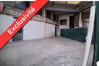  Immeuble à vendre 554 m²