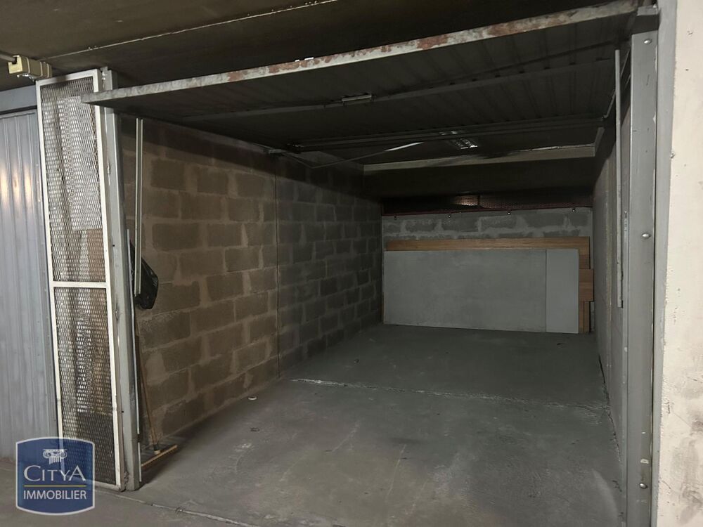 location Parking / Garage Marseille 3