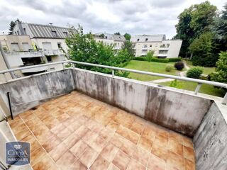  Appartement à louer 4 pièces 89 m²
