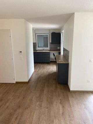  Appartement � louer 3 pi�ces 64 m�