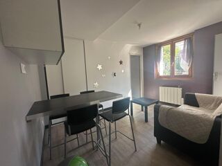  Appartement à louer 2 pièces 25 m²