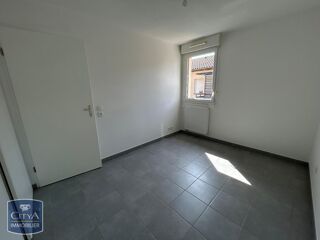  Appartement à louer 2 pièces 44 m²