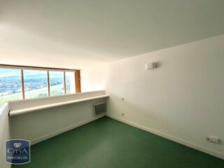  Appartement à louer 1 pièce 42 m²