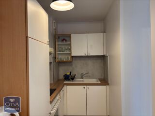  Appartement à louer 2 pièces 35 m²
