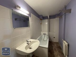  Appartement à louer 2 pièces 71 m²