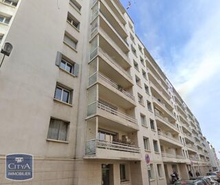  Appartement à louer 2 pièces 51 m²
