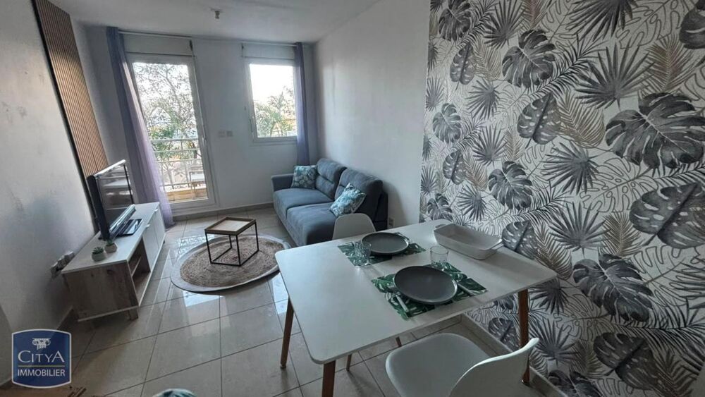 À LOUER : Appartement T2 à Sainte Clotilde, 97490 Nous v....