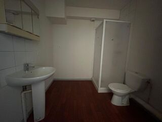  Appartement à louer 2 pièces 37 m²