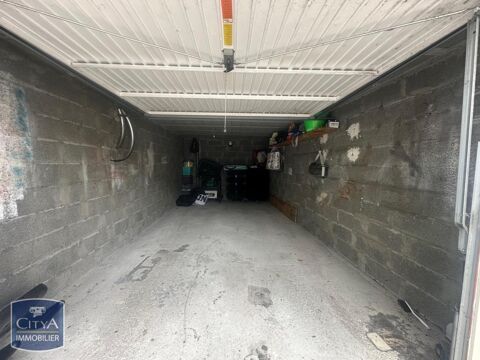  Parking / Garage � louer 