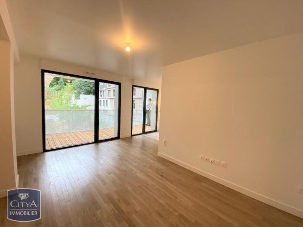 location Appartement - 2 pièce(s) - 45 m² Issy-les-Moulineaux (92130)